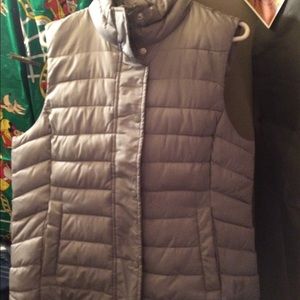 Gap large woman’s vest